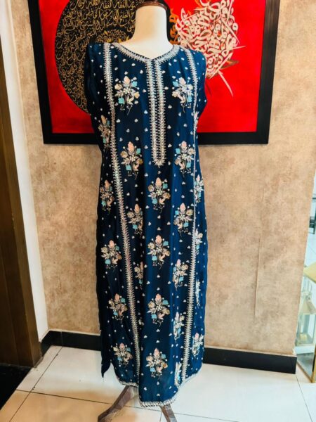 Handmade Tissue Silk Ensemble